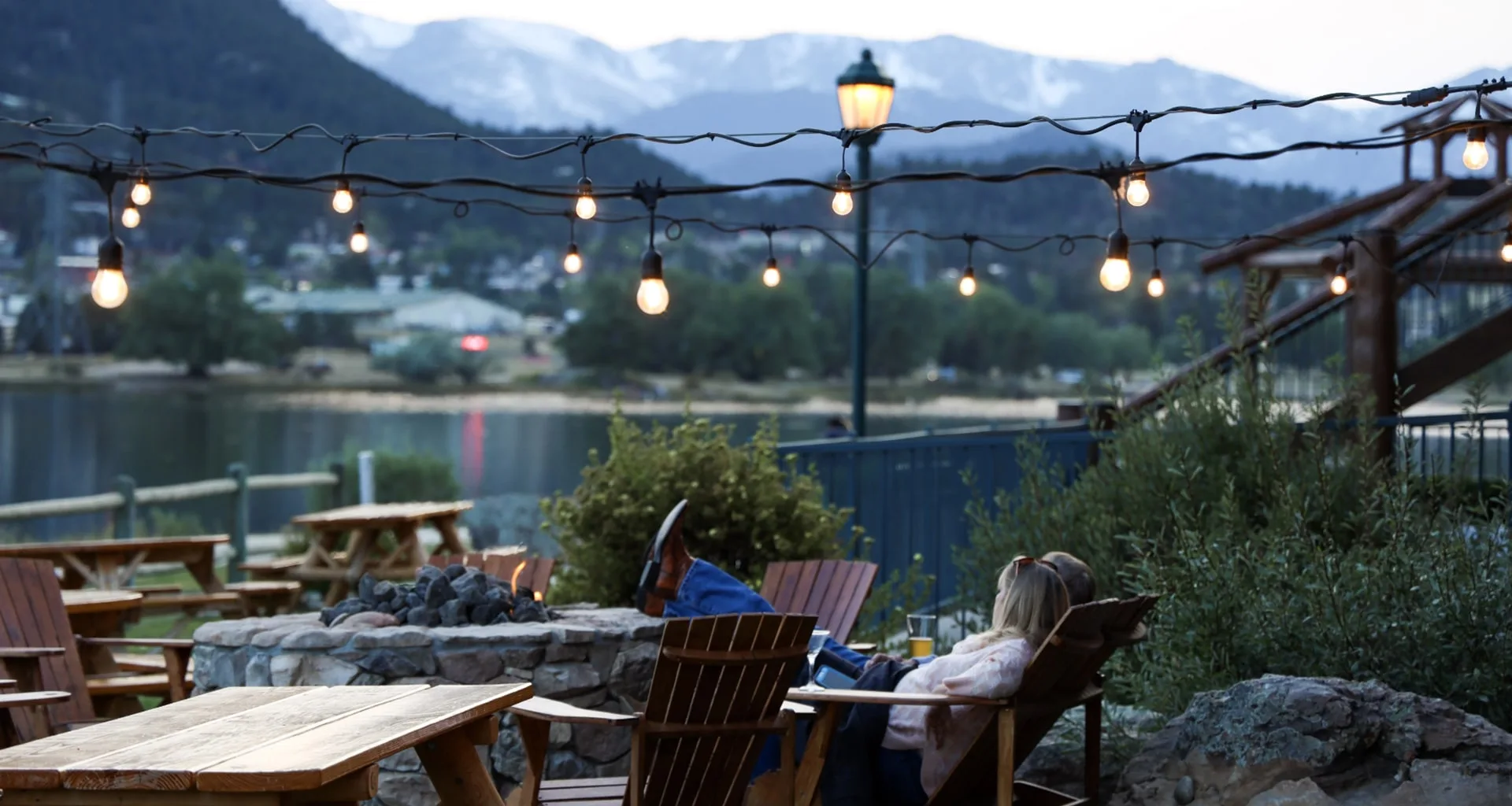 Spring Weddings in Estes Park: A Guide to Planning Your Big Day